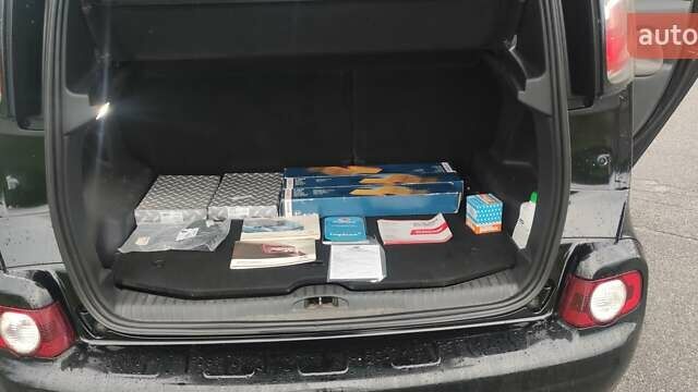 Черный Ситроен С3 Пикассо, объемом двигателя 1.4 л и пробегом 175 тыс. км за 5500 $, фото 29 на Automoto.ua