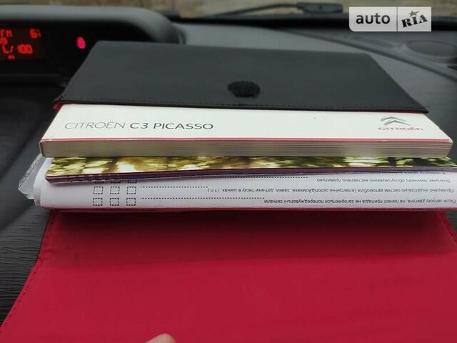 Чорний Сітроен С3 Пікассо, об'ємом двигуна 1.6 л та пробігом 131 тис. км за 7400 $, фото 69 на Automoto.ua
