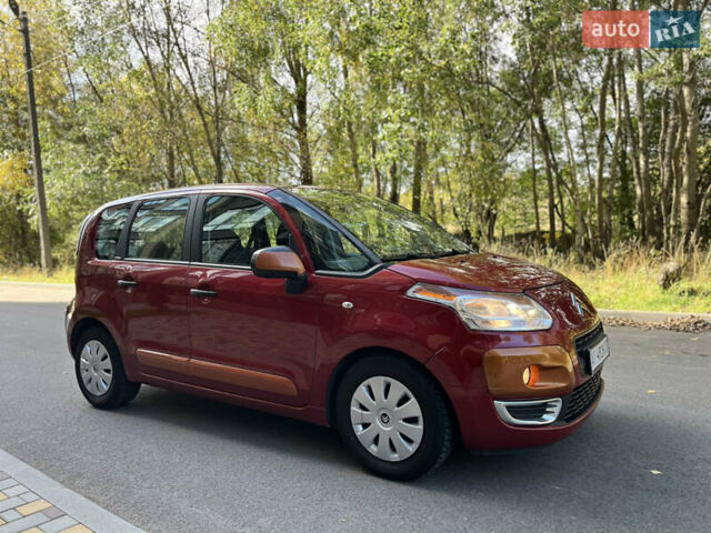 Червоний Сітроен С3 Пікассо, об'ємом двигуна 1.6 л та пробігом 244 тис. км за 4800 $, фото 3 на Automoto.ua