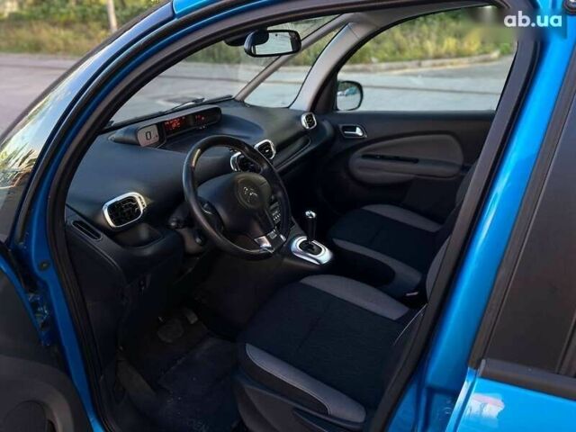 Ситроен С3 Пикассо, объемом двигателя 1.6 л и пробегом 132 тыс. км за 7790 $, фото 11 на Automoto.ua