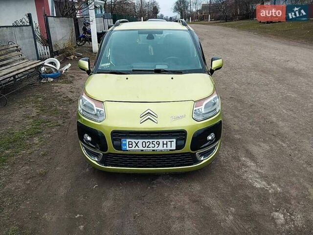 Жовтий Сітроен С3 Пікассо, об'ємом двигуна 1.4 л та пробігом 209 тис. км за 5300 $, фото 5 на Automoto.ua