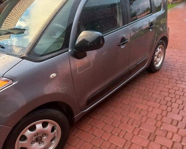 Серый Ситроен С3 Пикассо, объемом двигателя 1.4 л и пробегом 190 тыс. км за 3600 $, фото 7 на Automoto.ua