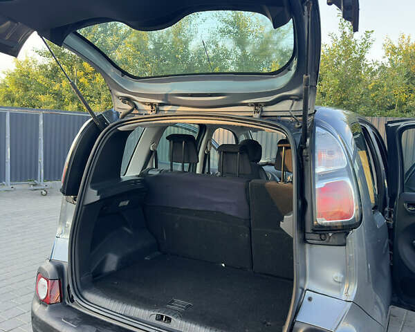 Серый Ситроен С3 Пикассо, объемом двигателя 1.4 л и пробегом 210 тыс. км за 5500 $, фото 10 на Automoto.ua