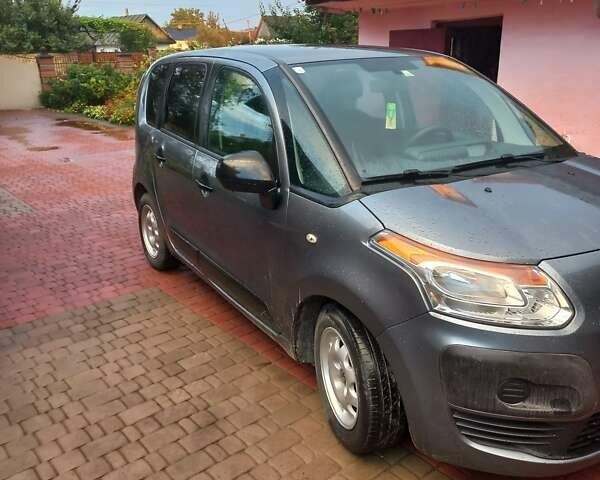 Серый Ситроен С3 Пикассо, объемом двигателя 1.4 л и пробегом 190 тыс. км за 3600 $, фото 6 на Automoto.ua