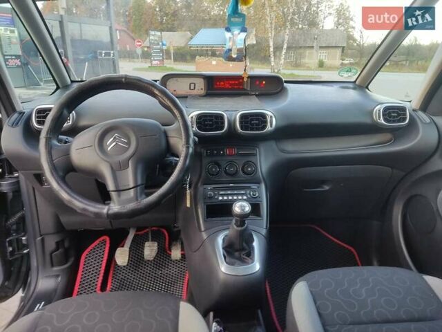 Сітроен С3 Пікассо 2009 у Долине на Automoto.ua Сірий Сітроен С3 Пікассо, об'ємом двигуна 1.6 л та пробігом 200 тис. км за 5500 $, фото 7 на Automoto.ua