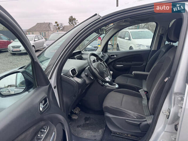 Серый Ситроен С3 Пикассо, объемом двигателя 1.6 л и пробегом 260 тыс. км за 4490 $, фото 31 на Automoto.ua