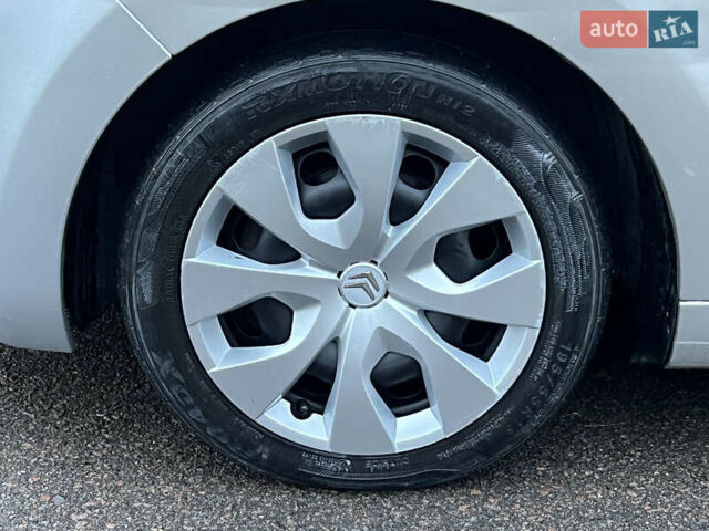 Серый Ситроен С3 Пикассо, объемом двигателя 0 л и пробегом 146 тыс. км за 4500 $, фото 6 на Automoto.ua