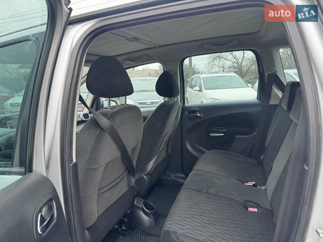 Серый Ситроен С3 Пикассо, объемом двигателя 1.6 л и пробегом 260 тыс. км за 4490 $, фото 18 на Automoto.ua