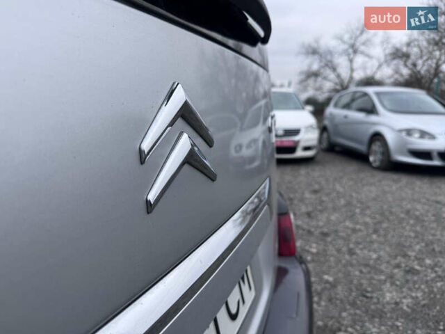 Серый Ситроен С3 Пикассо, объемом двигателя 1.6 л и пробегом 260 тыс. км за 4490 $, фото 11 на Automoto.ua