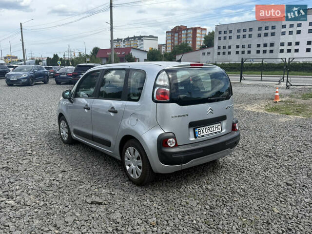 Серый Ситроен С3 Пикассо, объемом двигателя 1.4 л и пробегом 150 тыс. км за 4500 $, фото 2 на Automoto.ua