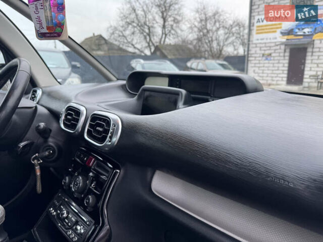 Серый Ситроен С3 Пикассо, объемом двигателя 1.6 л и пробегом 260 тыс. км за 4490 $, фото 29 на Automoto.ua