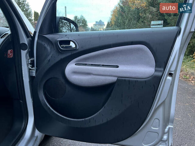 Серый Ситроен С3 Пикассо, объемом двигателя 0 л и пробегом 146 тыс. км за 4500 $, фото 17 на Automoto.ua