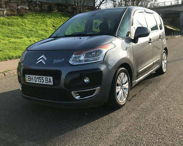 Сірий Сітроен С3 Пікассо, об'ємом двигуна 1.4 л та пробігом 168 тис. км за 5400 $, фото 1 на Automoto.ua