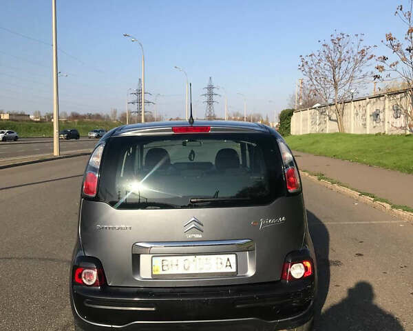 Сірий Сітроен С3 Пікассо, об'ємом двигуна 1.4 л та пробігом 168 тис. км за 5400 $, фото 4 на Automoto.ua