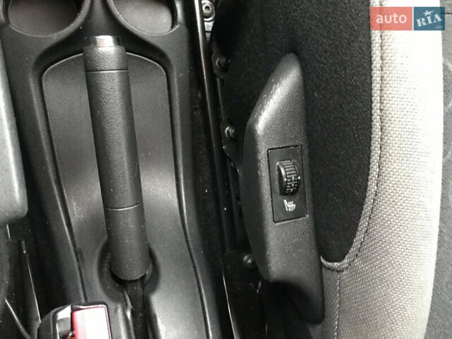 Серый Ситроен С3 Пикассо, объемом двигателя 1.4 л и пробегом 180 тыс. км за 4950 $, фото 12 на Automoto.ua