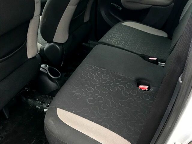 Серый Ситроен С3 Пикассо, объемом двигателя 1.4 л и пробегом 180 тыс. км за 4950 $, фото 10 на Automoto.ua