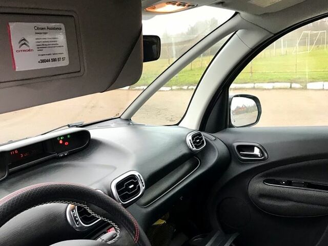 Серый Ситроен С3 Пикассо, объемом двигателя 1.4 л и пробегом 180 тыс. км за 4950 $, фото 6 на Automoto.ua