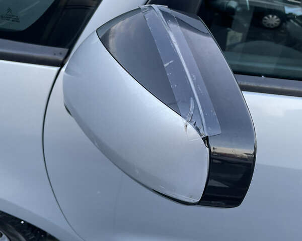 Сірий Сітроен С3 Пікассо, об'ємом двигуна 1.6 л та пробігом 364 тис. км за 5300 $, фото 19 на Automoto.ua