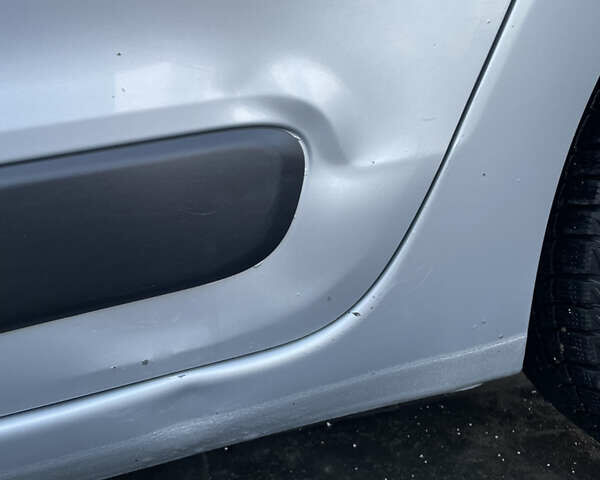 Сірий Сітроен С3 Пікассо, об'ємом двигуна 1.6 л та пробігом 364 тис. км за 5300 $, фото 18 на Automoto.ua