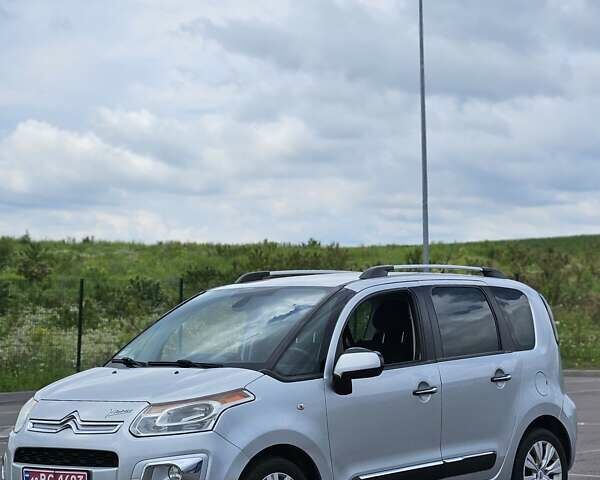 Серый Ситроен С3 Пикассо, объемом двигателя 1.6 л и пробегом 220 тыс. км за 7990 $, фото 13 на Automoto.ua