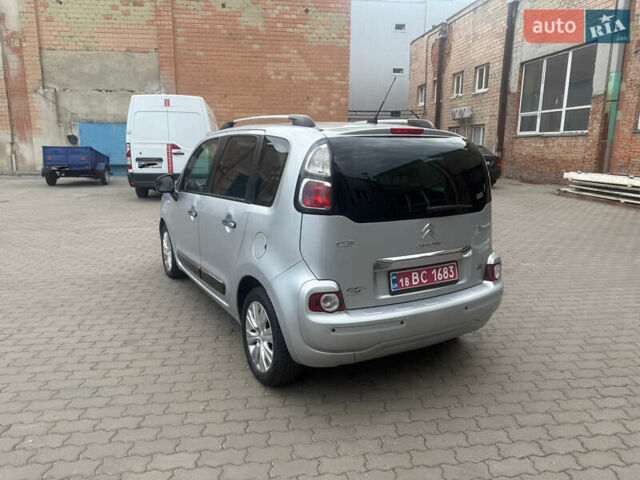 Сірий Сітроен С3 Пікассо, об'ємом двигуна 1.6 л та пробігом 229 тис. км за 8000 $, фото 6 на Automoto.ua