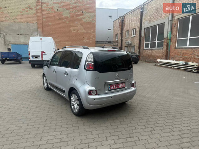 Сірий Сітроен С3 Пікассо, об'ємом двигуна 1.6 л та пробігом 229 тис. км за 8000 $, фото 1 на Automoto.ua