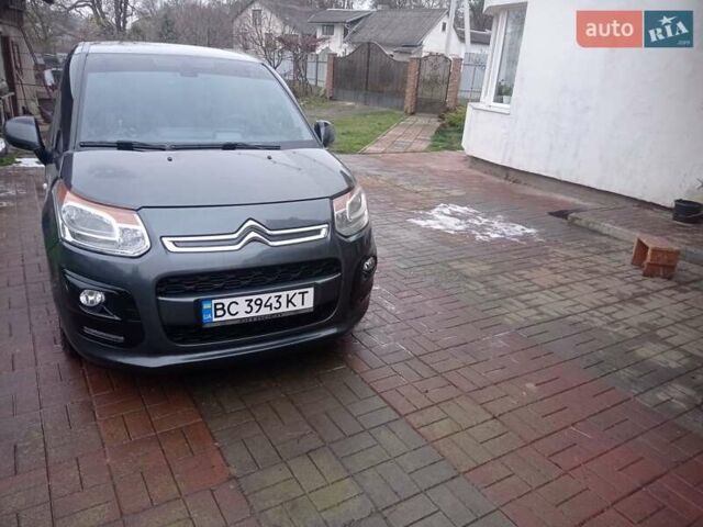 Серый Ситроен С3 Пикассо, объемом двигателя 1.56 л и пробегом 220 тыс. км за 7600 $, фото 7 на Automoto.ua