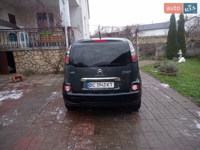 Серый Ситроен С3 Пикассо, объемом двигателя 1.56 л и пробегом 220 тыс. км за 7600 $, фото 3 на Automoto.ua