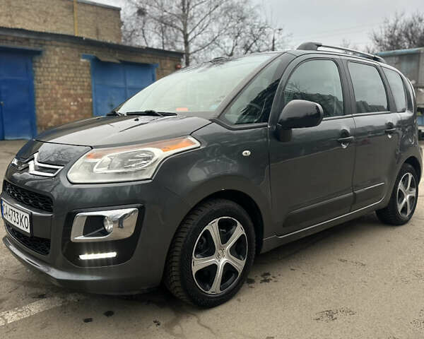 Серый Ситроен С3 Пикассо, объемом двигателя 1.56 л и пробегом 161 тыс. км за 7900 $, фото 7 на Automoto.ua