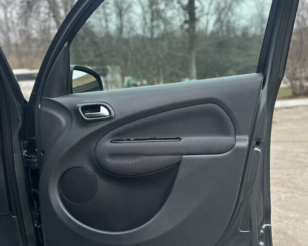 Серый Ситроен С3 Пикассо, объемом двигателя 1.56 л и пробегом 161 тыс. км за 7900 $, фото 20 на Automoto.ua