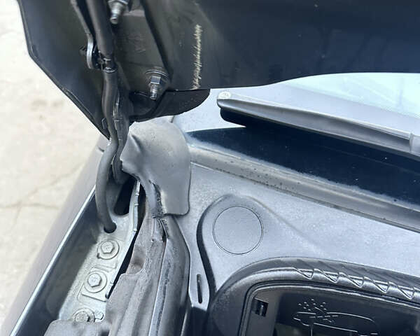 Серый Ситроен С3 Пикассо, объемом двигателя 1.56 л и пробегом 161 тыс. км за 7900 $, фото 34 на Automoto.ua