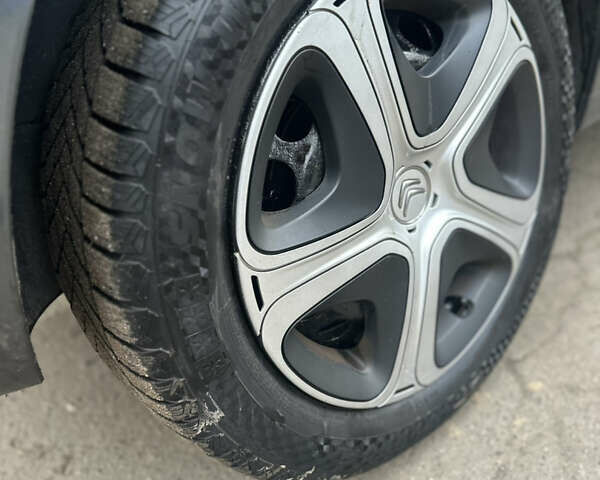 Серый Ситроен С3 Пикассо, объемом двигателя 1.56 л и пробегом 161 тыс. км за 7900 $, фото 41 на Automoto.ua