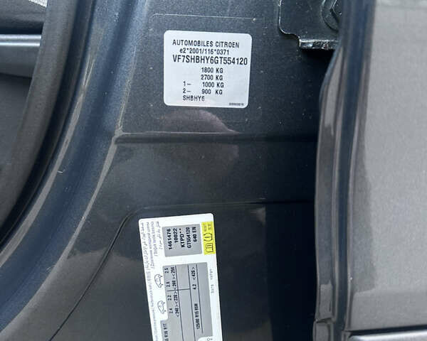 Серый Ситроен С3 Пикассо, объемом двигателя 1.56 л и пробегом 161 тыс. км за 7900 $, фото 30 на Automoto.ua