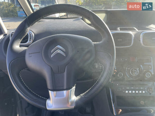 Ситроен С3 Пикассо 2016 в Умани на Automoto.ua Серый Ситроен С3 Пикассо, объемом двигателя 1.6 л и пробегом 120 тыс. км за 8500 $, фото 3 на Automoto.ua