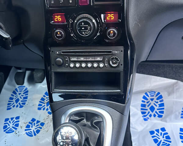 Серый Ситроен С3 Пикассо, объемом двигателя 1.56 л и пробегом 161 тыс. км за 7900 $, фото 24 на Automoto.ua