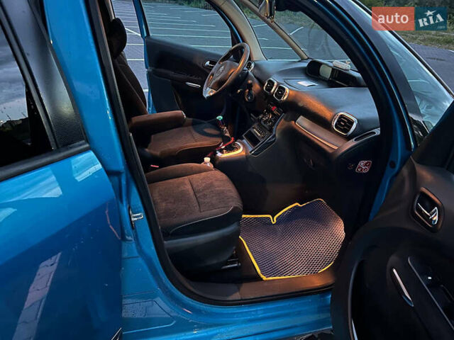 Синий Ситроен С3 Пикассо, объемом двигателя 1.6 л и пробегом 206 тыс. км за 6800 $, фото 10 на Automoto.ua