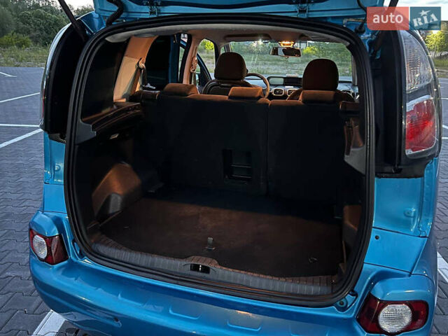 Синий Ситроен С3 Пикассо, объемом двигателя 1.6 л и пробегом 206 тыс. км за 6800 $, фото 7 на Automoto.ua