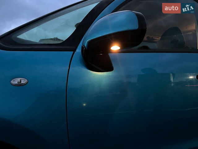 Синий Ситроен С3 Пикассо, объемом двигателя 1.6 л и пробегом 206 тыс. км за 6800 $, фото 8 на Automoto.ua