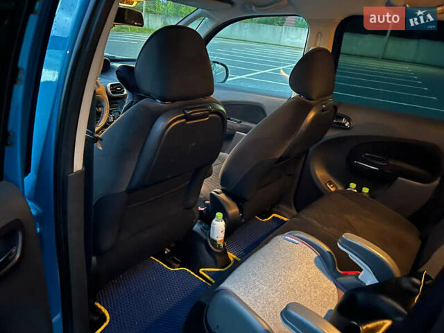 Синий Ситроен С3 Пикассо, объемом двигателя 1.6 л и пробегом 206 тыс. км за 6800 $, фото 9 на Automoto.ua