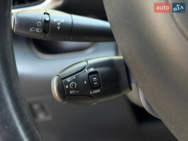 Синий Ситроен С3 Пикассо, объемом двигателя 1.56 л и пробегом 227 тыс. км за 7200 $, фото 21 на Automoto.ua