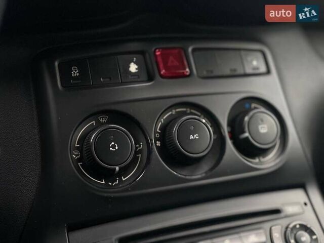 Синій Сітроен С3 Пікассо, об'ємом двигуна 1.56 л та пробігом 132 тис. км за 7790 $, фото 37 на Automoto.ua