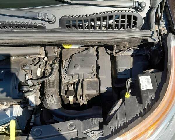 Синій Сітроен С3 Пікассо, об'ємом двигуна 1.4 л та пробігом 162 тис. км за 7800 $, фото 22 на Automoto.ua