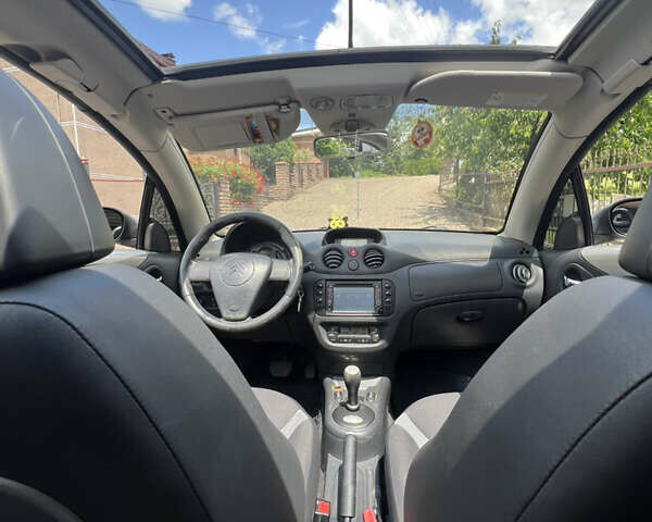 Серый Ситроен С3 Плюриель, объемом двигателя 1.6 л и пробегом 208 тыс. км за 4600 $, фото 12 на Automoto.ua