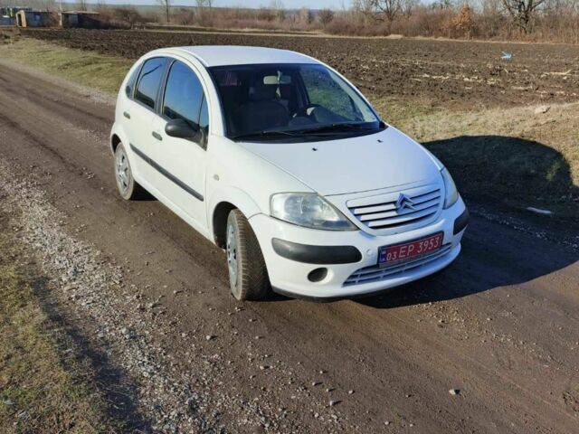 Білий Сітроен С3, об'ємом двигуна 1.4 л та пробігом 110 тис. км за 3300 $, фото 1 на Automoto.ua