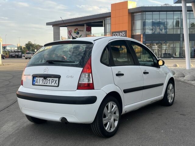 Белый Ситроен С3, объемом двигателя 1.4 л и пробегом 298 тыс. км за 3550 $, фото 3 на Automoto.ua