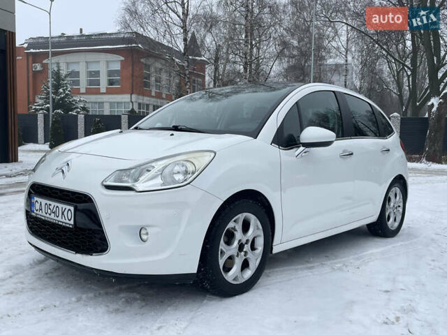 Білий Сітроен С3, об'ємом двигуна 1.6 л та пробігом 165 тис. км за 5500 $, фото 6 на Automoto.ua