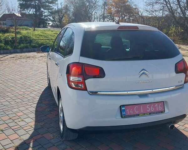Белый Ситроен С3, объемом двигателя 1.6 л и пробегом 195 тыс. км за 6550 $, фото 7 на Automoto.ua