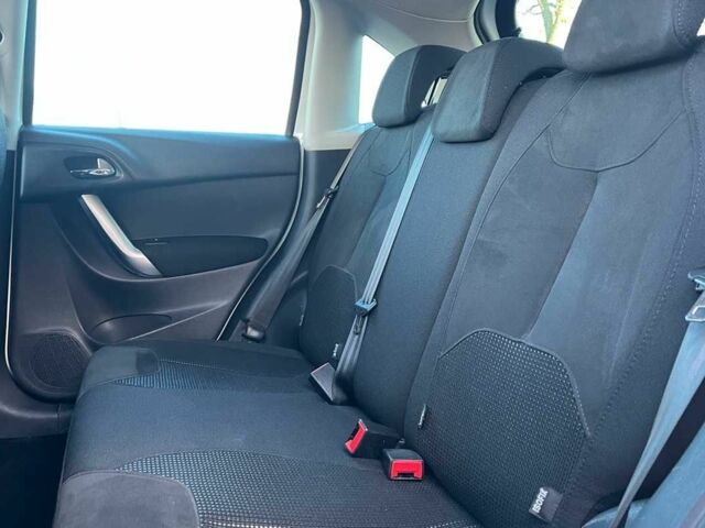 Білий Сітроен С3, об'ємом двигуна 1.6 л та пробігом 195 тис. км за 6999 $, фото 12 на Automoto.ua