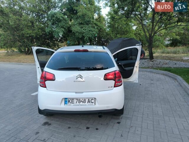 Белый Ситроен С3, объемом двигателя 1.4 л и пробегом 154 тыс. км за 5700 $, фото 8 на Automoto.ua