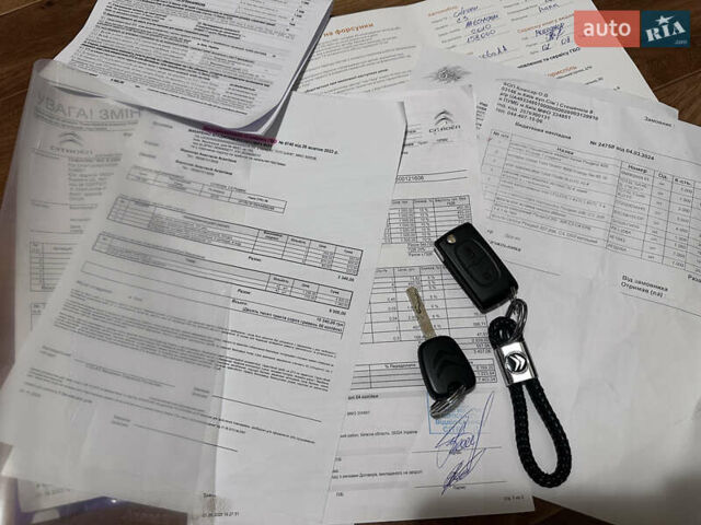 Белый Ситроен С3, объемом двигателя 1.6 л и пробегом 164 тыс. км за 5650 $, фото 9 на Automoto.ua